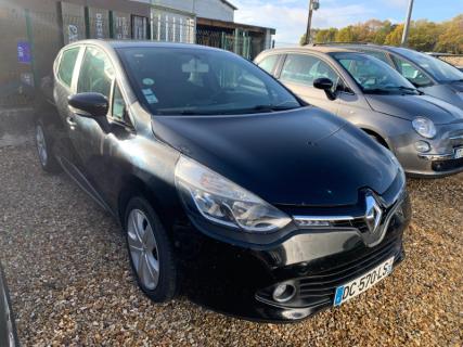 Renault Clio IV dCi 75 eco2 Business * (4 CV) - couleur : noir - réf : 3003 Renault Clio IV dCi 75 eco2 Business * (4 CV) - couleur : noir - réf : 3003