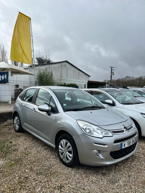 Citroën C3 HDi 70 Confort * (4 CV) - couleur : gris clair - réf : 2957 Citroën C3 HDi 70 Confort * (4 CV) - couleur : gris clair - réf : 2957
