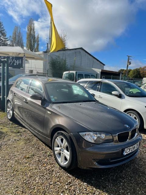 BMW SERIE1 118D (E87 II) 5P 2.0 D 143 BVA - couleur : marron - réf 2920 BMW SERIE1 118D (E87 II) 5P 2.0 D 143 BVA - couleur : marron - réf 2920