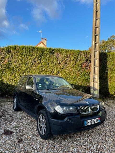 BMW X3 3.0d Luxe Steptonic A * (14CV) - couleur : noir : réf 2897 BMW X3 3.0d Luxe Steptonic A * (14CV) - couleur : noir : réf 2897
