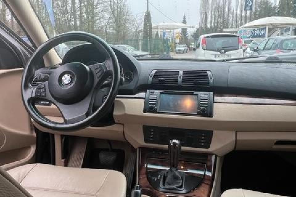 BMW X5 E53 3.0d Luxe 218 BVA - couleur : gris foncé : réf : 2958