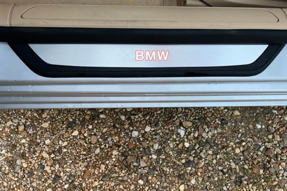 BMW 730d Luxe A * (15 CV) - couleur : gris - réf : 3006