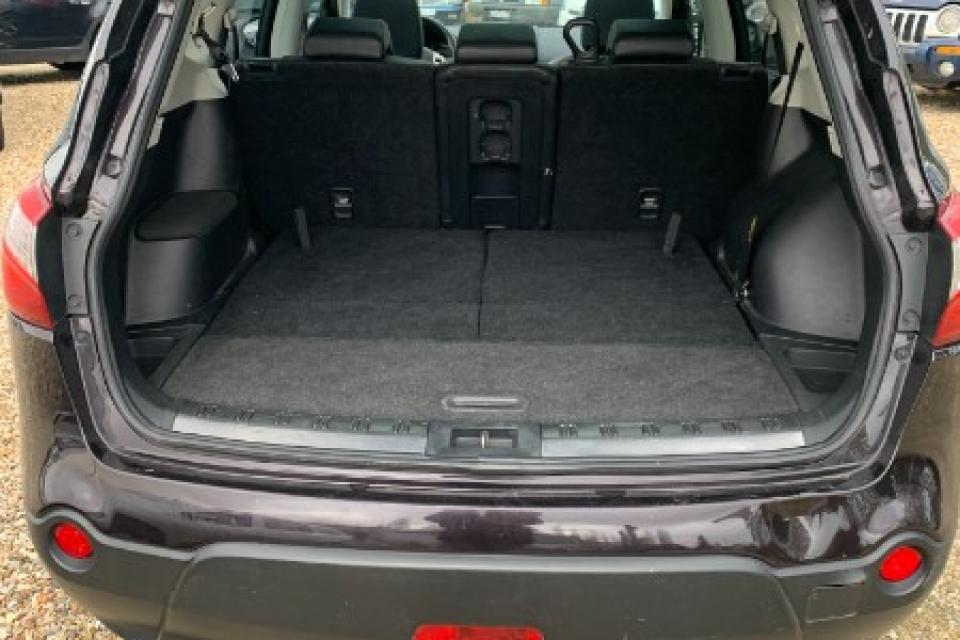 NISSAN QASHQAI 1.6 dCi 130 STOP/START TEKNA* (7 CV) - couleur : noir - réf n/a
