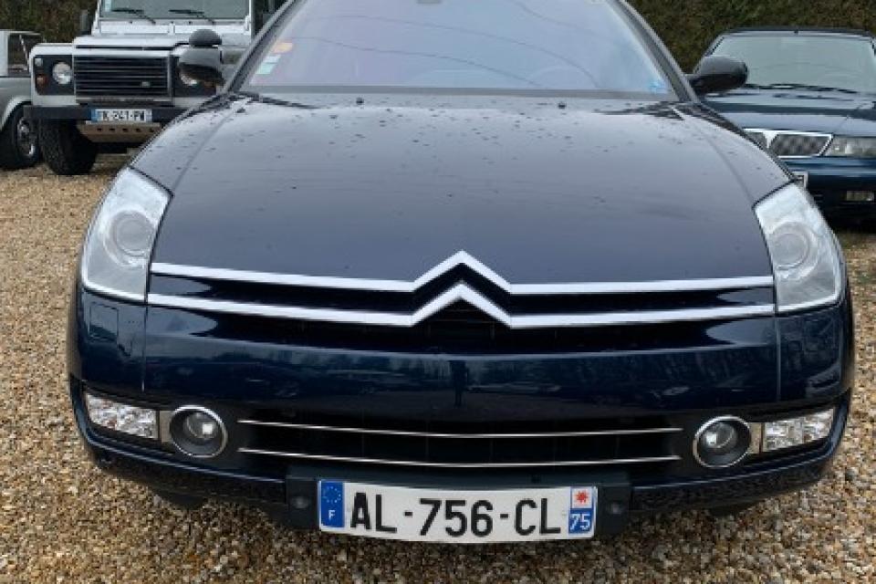 Citroën C6 V6 HDi 208 FAP Exclusive A * (13 CV) - réf : 2962 - couleur : bleu foncé